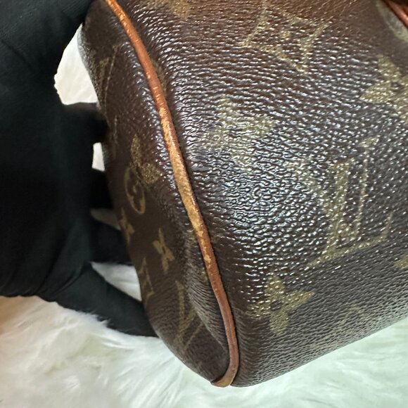 ❌SOLD❌ Authentic Louis Vuitton Monogram Papillon 30 Handbag - Picture 11 of 15